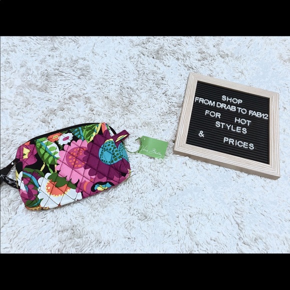 Vera Bradley coin change wallet - Picture 1 of 1